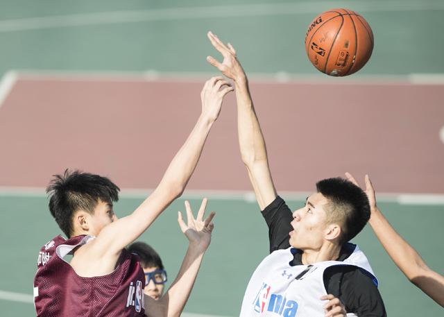 亚洲三级视频在线观看